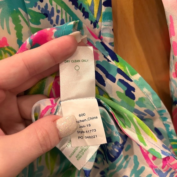 Lilly Pulitzer XS Silk Tunic Top Sailboat Palm Print Long Sleeve Blouse - Picture 3 of 10